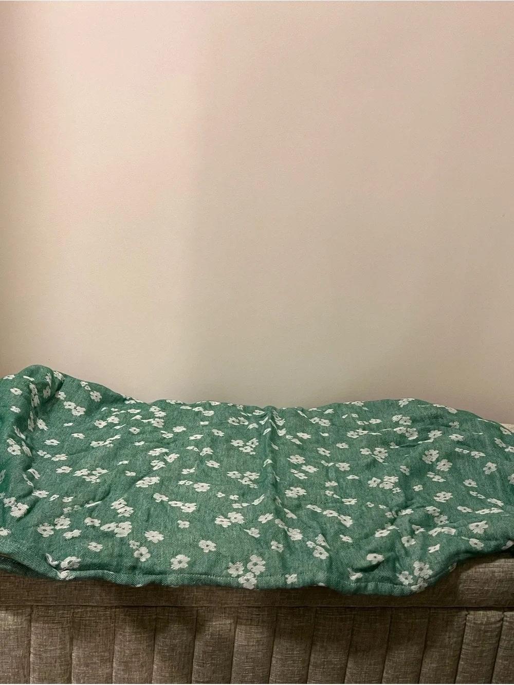 Green Floral Throw Blanket with Fringe - Unbranded